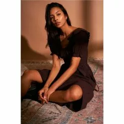 Outlet 🎁 Chelsea & Violet Ruffle Scoop Neck Short Puff Sleeve Check Print Midi Dress Merlot Multi 😉 -Chelsea Violet Sales unnamed file 1061