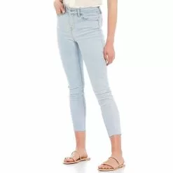 Top 10 ๐ฅ Chelsea & Violet Raw Edge Stretch Crop Denim ๐ Jeans Lysee Wash โญ